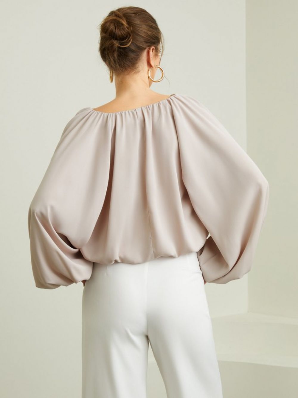 Elegante Top Met V-Hals Lange Mouwen