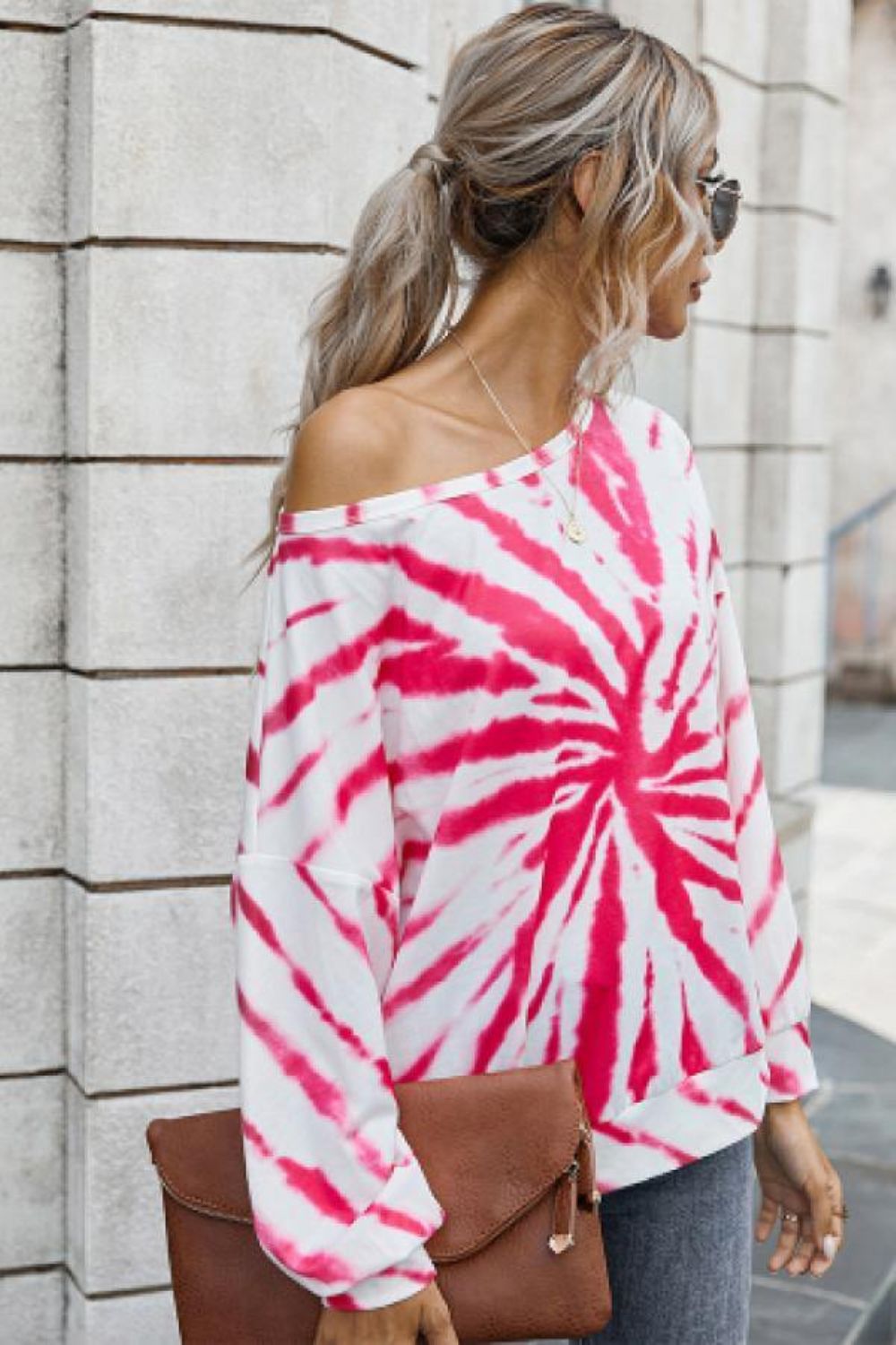 Tie Dye Off-Shoulder Boothals Top