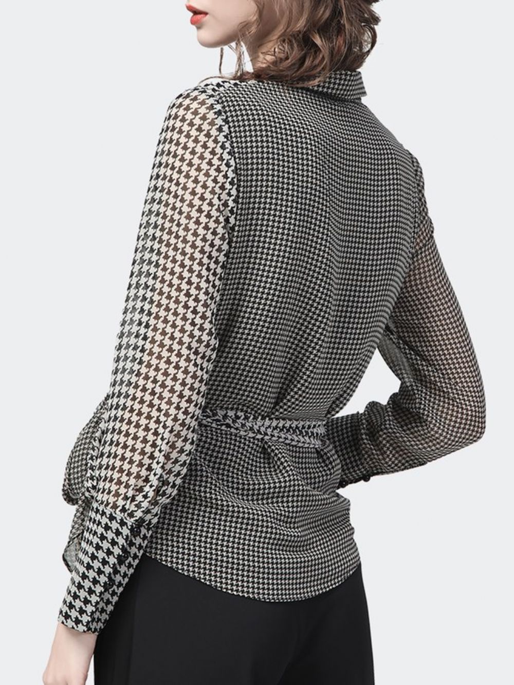 Elegante Houndstooth Blouse Met Lange Mouwen Overhemdkraag