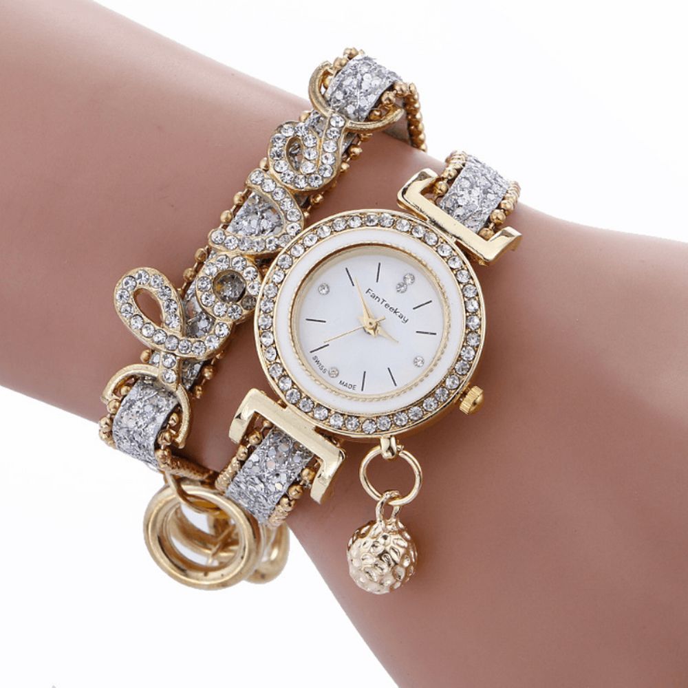 Mode Luxe Vrouwen Horloge Liefde Woord Lederen Band Dames Armband Quartz Horloge