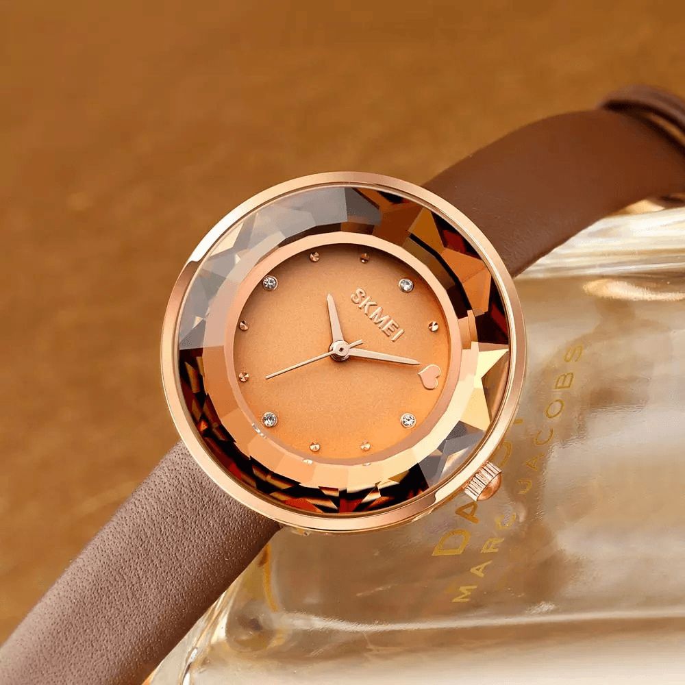 Skmei 1707 Mode Dameshorloge Driedimensionaal Snijden Spiegel Eenvoudige Kleine Wijzerplaat Lady Quartz Horloge