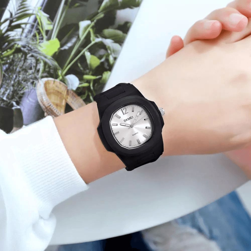 Skmei 1717 Mode Herenhorloge Creatieve Zeshoekige Wijzerplaat Eenvoudig 5Atm Waterdicht Quartz Horloge