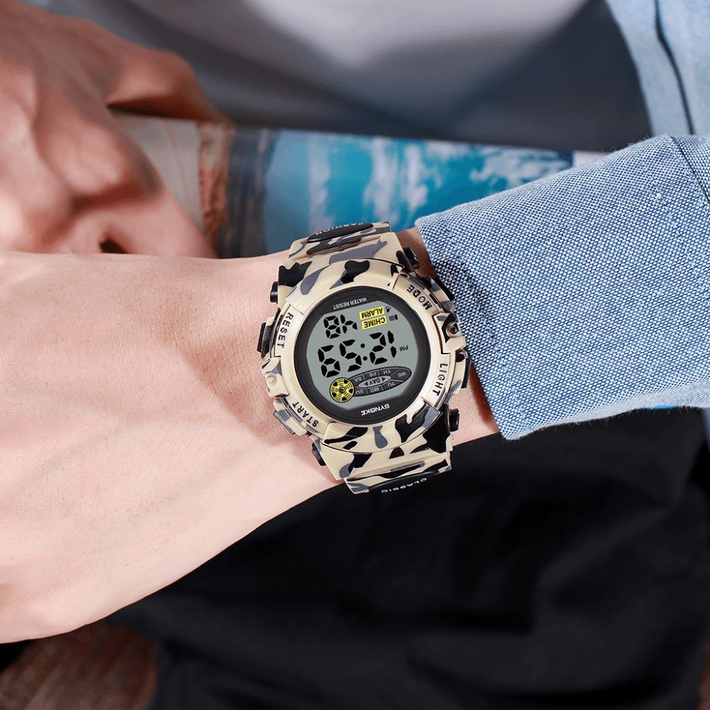 Synoke 9035 Kids Led Kleurrijk Lichtgevend Camouflage Sport Digitaal Horloge