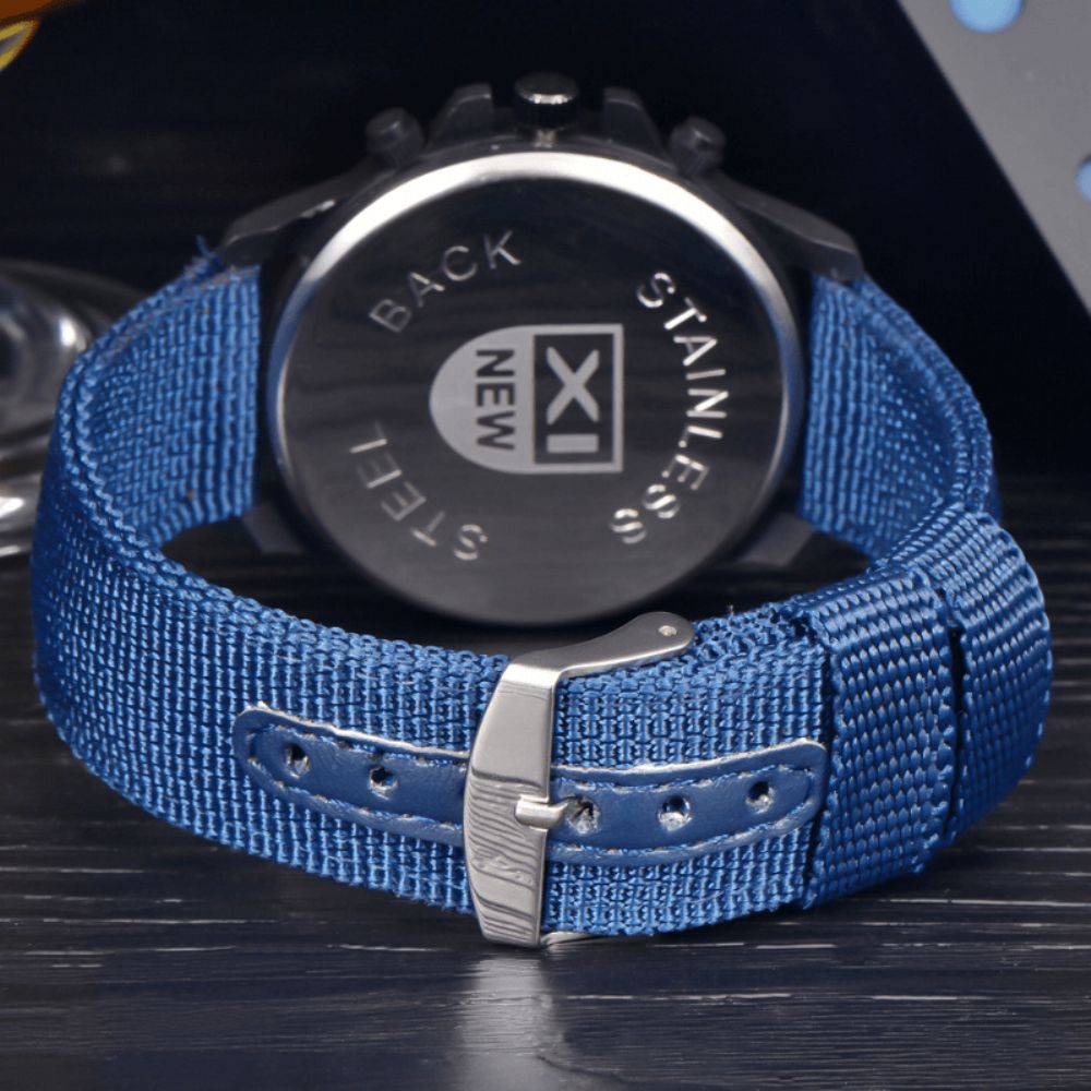 Xinew 2229D Militair Casual Heren Nylon Canvas Band Data Display Waterdicht Grote Wijzerplaat Sport Quartz Horloge