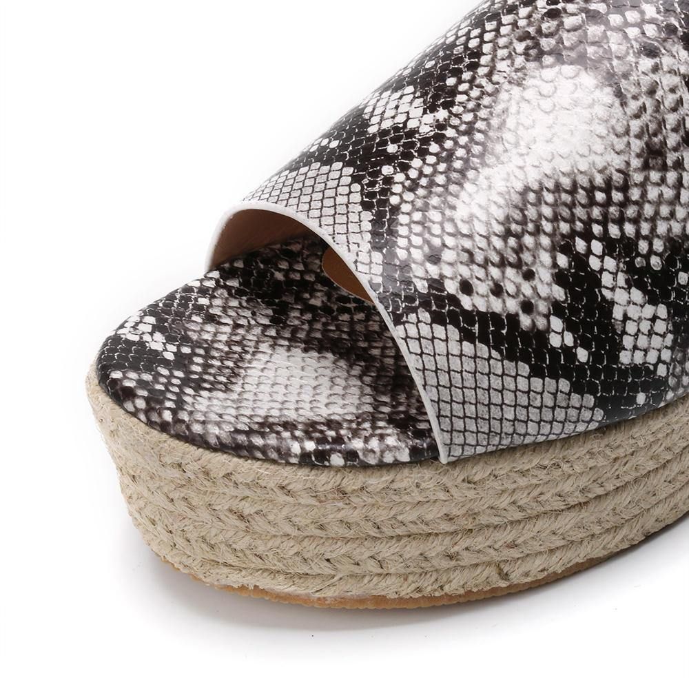 Serpentine Zachte Comfortabele Comfortabele Slippers Met Ronde Neus